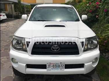 Foto venta Auto Seminuevo Toyota Tacoma TRD Sport 4x4 (2007) color Blanco precio $215,900