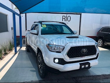 Foto venta Auto usado Toyota Tacoma TRD Sport 4x4 (2018) color Blanco precio $609,000