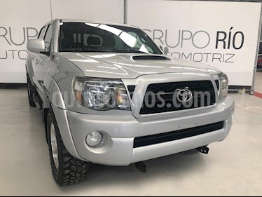 foto Toyota Tacoma TRD Sport 4x4 usado (2011) color Plata precio $309,000