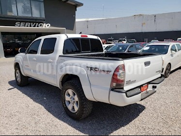 Foto venta Auto usado Toyota Tacoma TRD Sport (2015) color Blanco precio $389,000