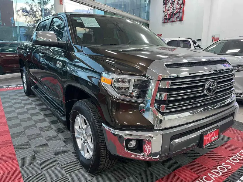 Foto Toyota Tundra 1794 usado (2021) color Caf precio $940,000