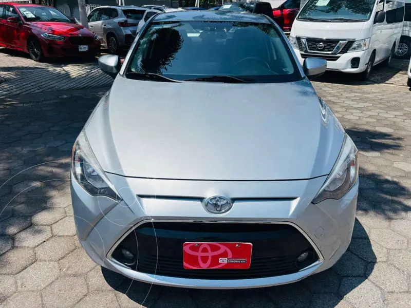 toyota yaris-r