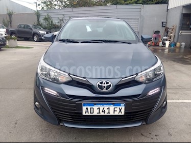 Foto venta Auto usado Toyota Yaris Sedan 1.5 XLS (2018) color Azul Medianoche precio $635.000