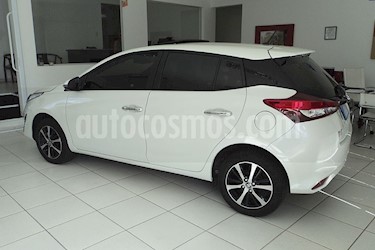 Foto venta Auto usado Toyota Yaris Sedan 1.5 XS (2019) color A eleccion precio $689.600