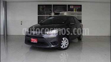 Foto venta Auto usado Toyota Yaris Sedan Core (2017) color Gris precio $185,000
