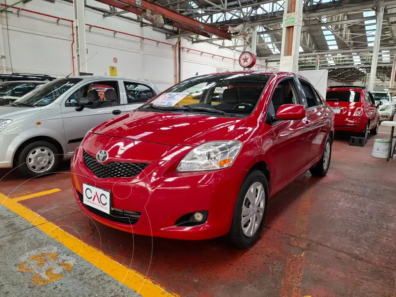 Foto Toyota Yaris Sedan Premium Aut usado (2014) color Rojo Barcelona precio $169,500