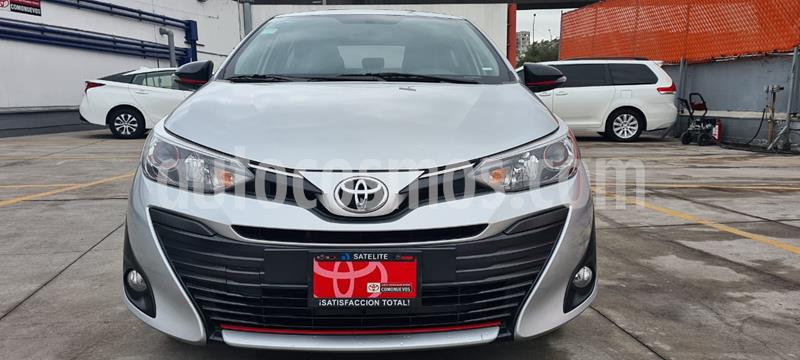 Toyota Yaris Sedan S usado (2020) color Plata precio $250,000