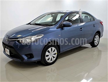 Foto Toyota Yaris Sedan Core Aut usado (2017) color Azul precio $160,000