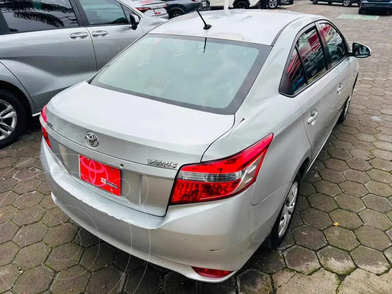 toyota yaris-sedan