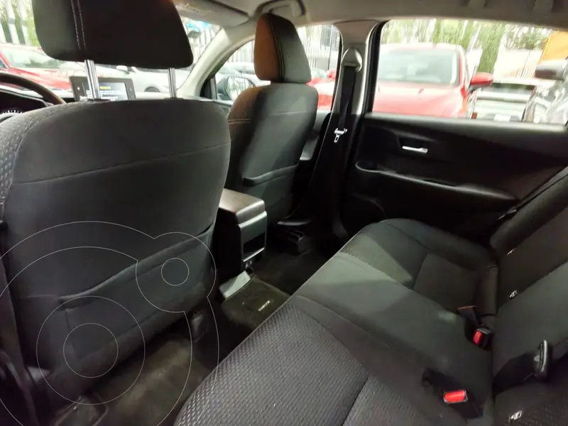 toyota yaris-sedan
