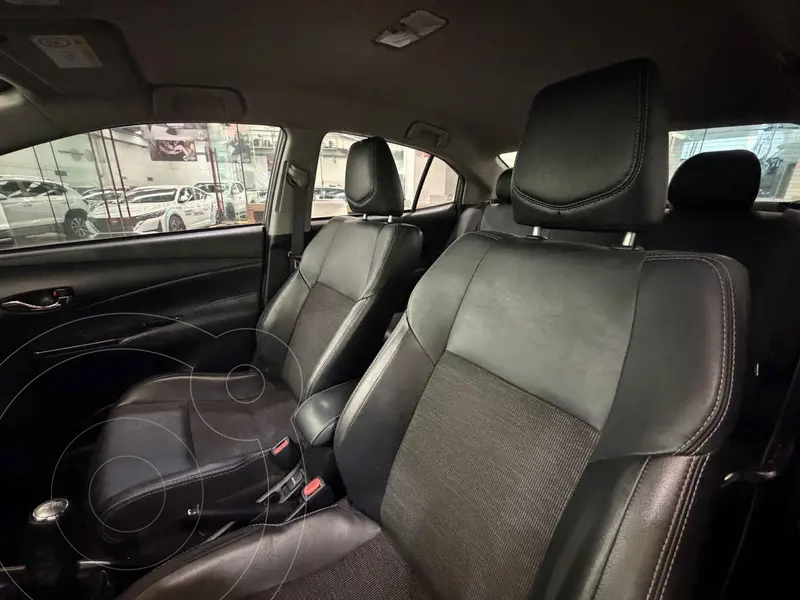 toyota yaris-sedan