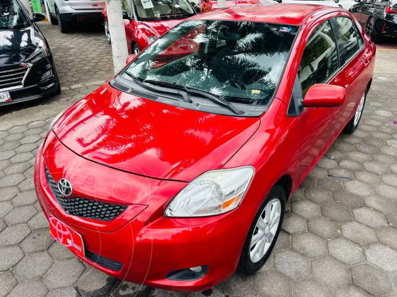 Foto Toyota Yaris Sedan Premium Aut usado (2015) color Rojo precio $187,000