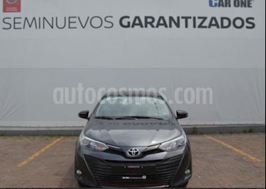 foto Toyota Yaris Sedán S usado (2018) color Gris Metálico precio $199,900