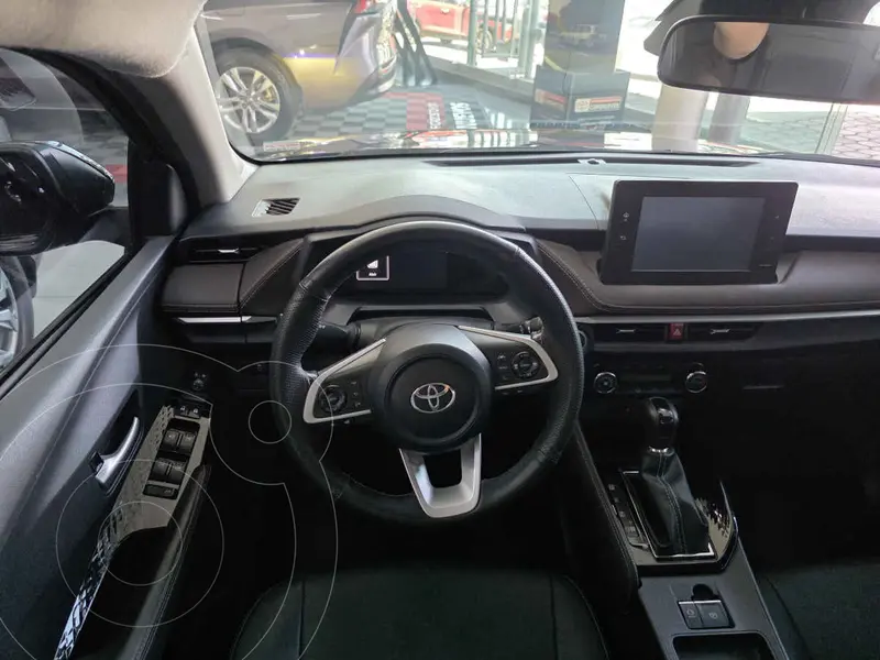 toyota yaris-sedan