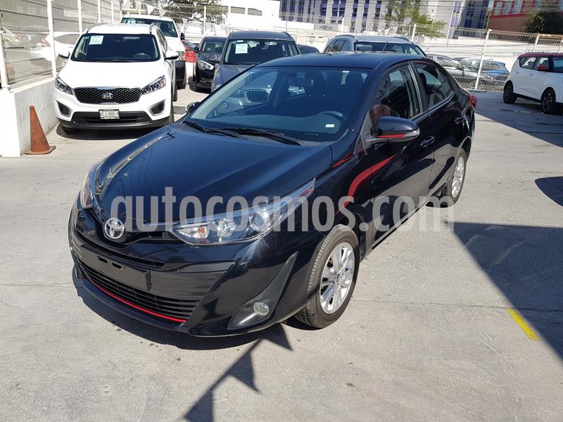 Toyota Yaris Sedan S usado (2019) color Negro precio $245,000