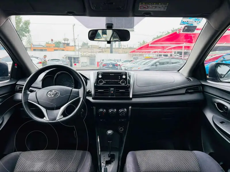 toyota yaris-sedan