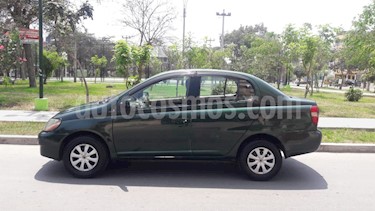 Toyota Yaris Sedan XLi 1.3L Aut usado (2001) color Verde precio $5,000