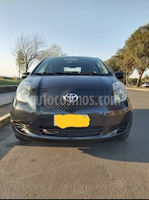 foto Toyota Yaris Sport 1.3 GLi 3P usado (2008) color Negro precio $3.000.000
