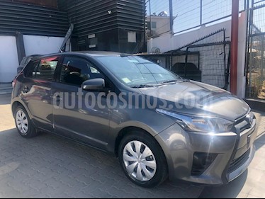 foto Toyota Yaris Sport 1.5 GLE usado (2016) color Gris precio $6.590.000