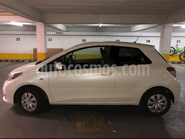 Toyota Yaris Sport 1.3 GLi 3P usado (2013) color Blanco precio $4.500.000