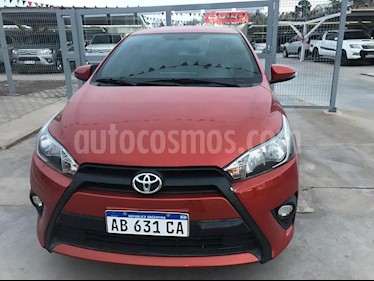foto Toyota Yaris 1.5 S CVT usado (2017) color Naranja precio $790.000