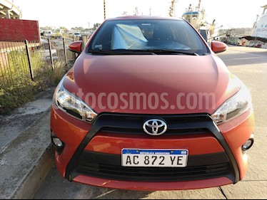 Foto venta Auto usado Toyota Yaris 1.5 S CVT (2018) color Naranja precio $580.000