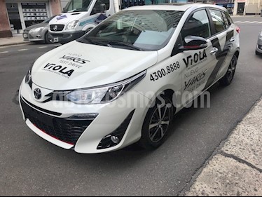 Foto Toyota Yaris 1.5 S usado (2018) color Blanco Perla precio $900.000