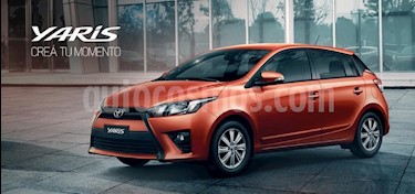 foto Toyota Yaris 1.5 XS usado (2019) color Blanco precio $1.050.000