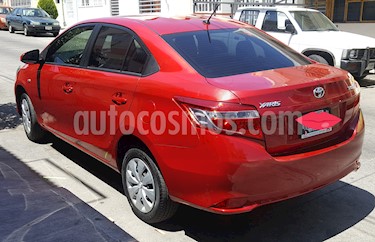 foto Toyota Yaris 5P 1.5L Core Aut usado (2017) color Rojo precio $182,000