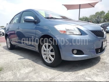foto Toyota Yaris 5P 1.5L Core Aut usado (2012) color Azul Oscuro precio $119,500