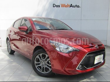 foto Toyota Yaris 5P 1.5L S Aut usado (2019) color Rojo precio $239,000