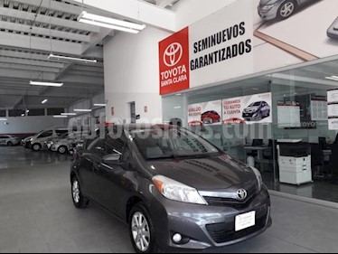 foto Toyota Yaris 5p Hatchback Premium L4/1.5 Aut usado (2014) color Gris precio $150,000