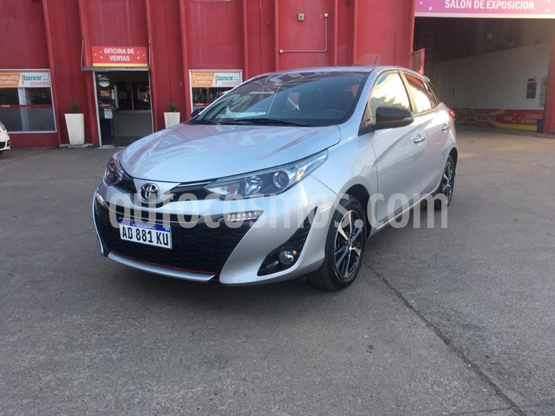 Toyota Yaris 1.5 S usado (2019) color Gris Claro precio $1.580.000