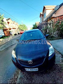 Toyota Yaris 1.5 GLi usado (2011) color Negro precio $2.500.000