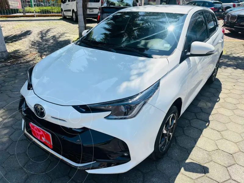 Foto Toyota Yaris S Aut usado (2025) color Blanco precio $367,000