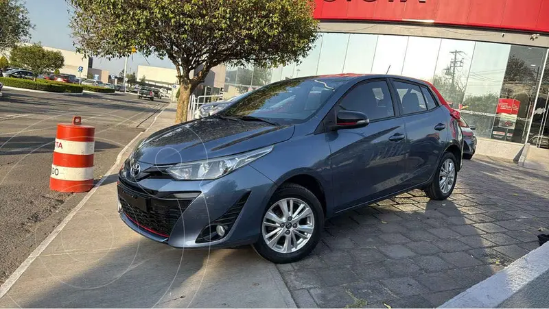 Foto Toyota Yaris 5P 1.5L S usado (2020) color Azul financiado en mensualidades(enganche $72,294 mensualidades desde $7,693)