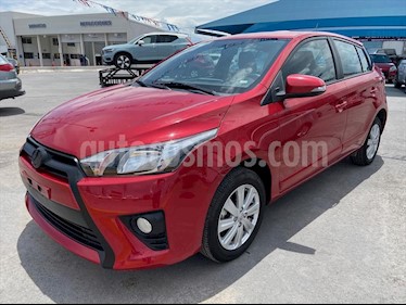 Toyota Yaris S MT usado (2017) color Rojo precio $169,000