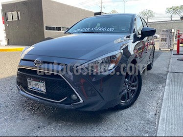 foto Toyota Yaris 3P 1.3L Ac usado (2019) color Gris precio $245,000