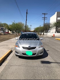 Toyota Yaris 5P 1.5L Premium Aut usado (2011) color Plata precio $115,000