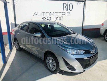 Toyota Yaris Core usado (2019) color Plata precio $218,000