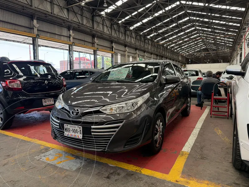 Foto Toyota Yaris 5P 1.5L Core usado (2020) color Gris financiado en mensualidades(enganche $51,800 mensualidades desde $4,600)