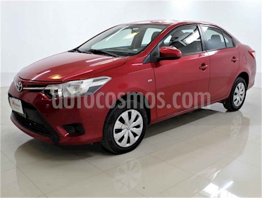 Toyota Yaris 5P 1.5L Core Aut usado (2017) color Rojo precio $160,000