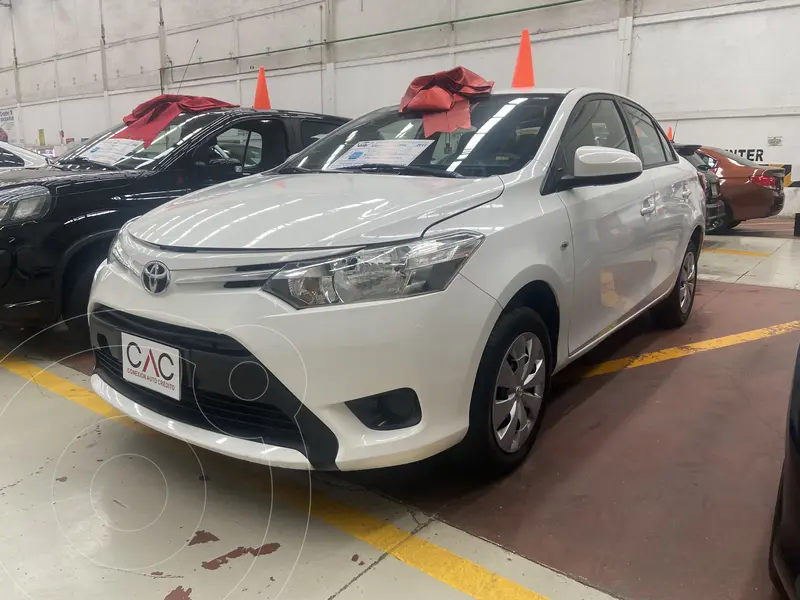 Foto Toyota Yaris 5P 1.5L Core usado (2017) color Blanco financiado en mensualidades(enganche $59,400 mensualidades desde $6,336)
