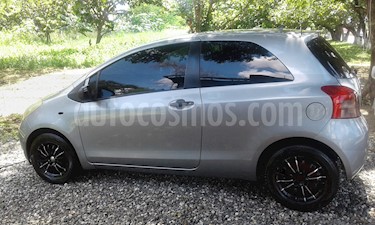 Toyota Yaris Sport 1.3L usado (2008) color Gris precio u$s3.600