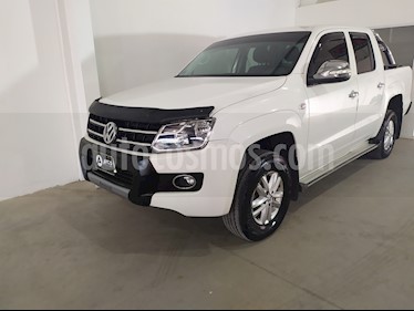 Volkswagen Amarok DC 4x2 Startline usado (2015) color Blanco Candy