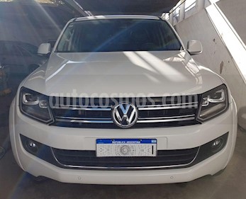 foto Volkswagen Amarok DC 4x4 Trendline (180Cv) Aut usado (2016) color Blanco precio $2.300.000