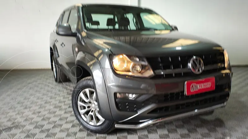 Foto Volkswagen Amarok DC 4x2 Comfortline usado (2021) color Gris Oscuro precio $33.320.000