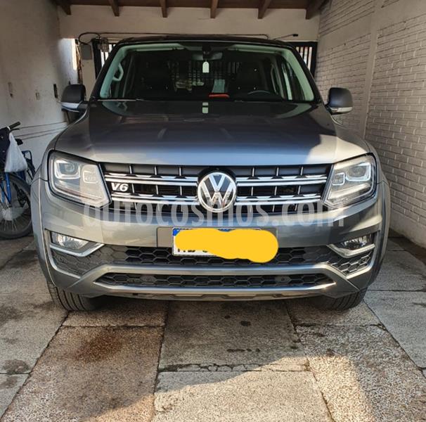 foto Volkswagen Amarok DC 4x4 V6 Aut usado (2016) color Gris Oscuro precio $4.200.000