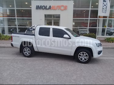 foto Volkswagen Amarok DC 4x4 Comfortline Aut usado (2017) color Blanco Candy precio $1.250.000