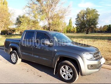 Volkswagen Amarok DC 4x4 Comfortline Aut usado (2015) color Gris Oscuro precio $900.000